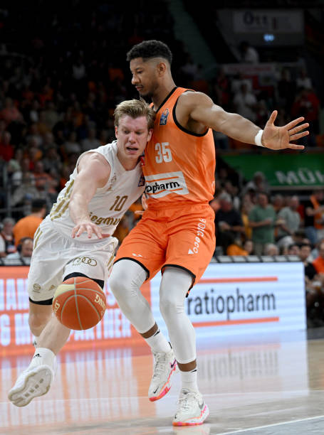 有的是受到 有的是受到