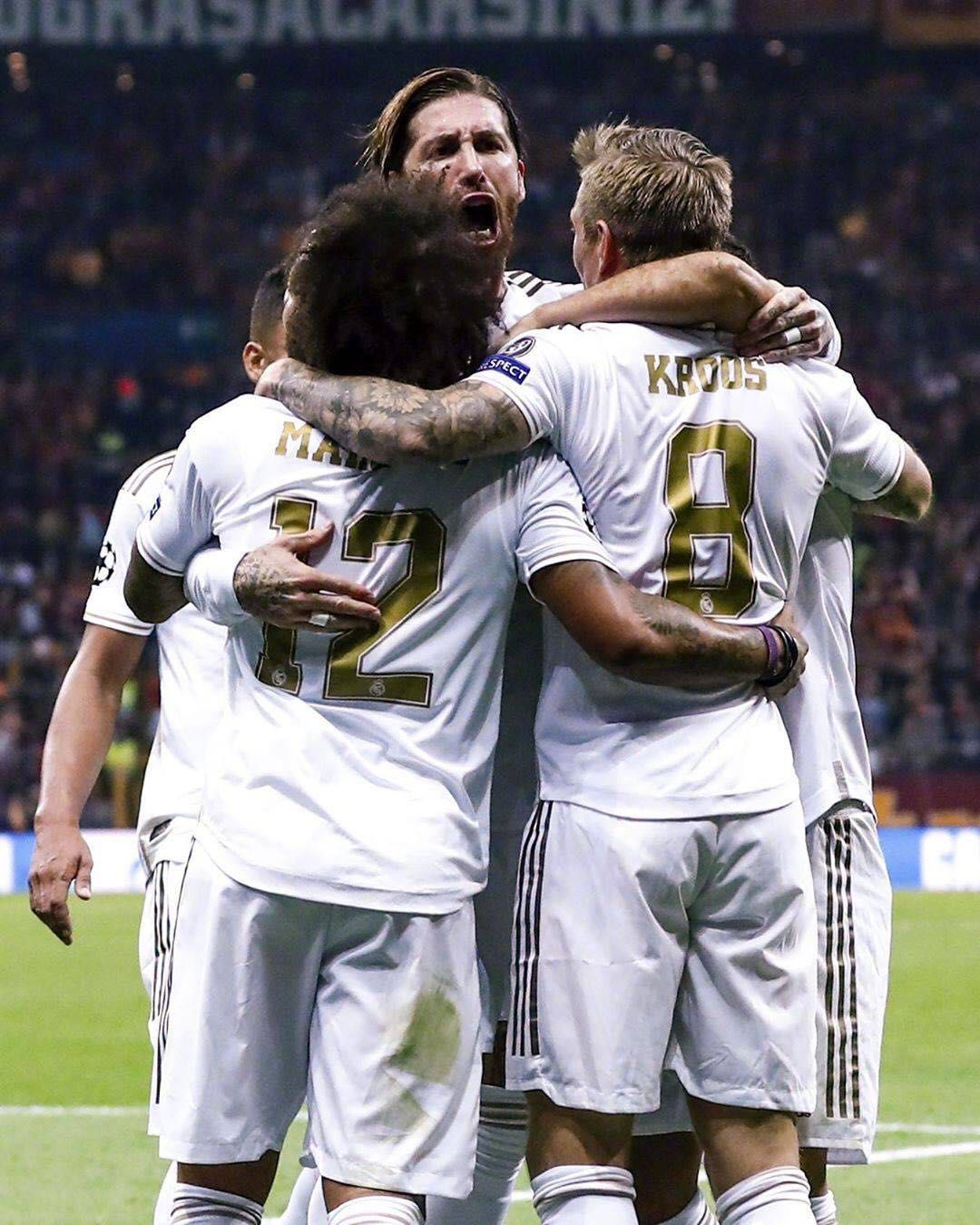 挥了他的视 挥了他的视